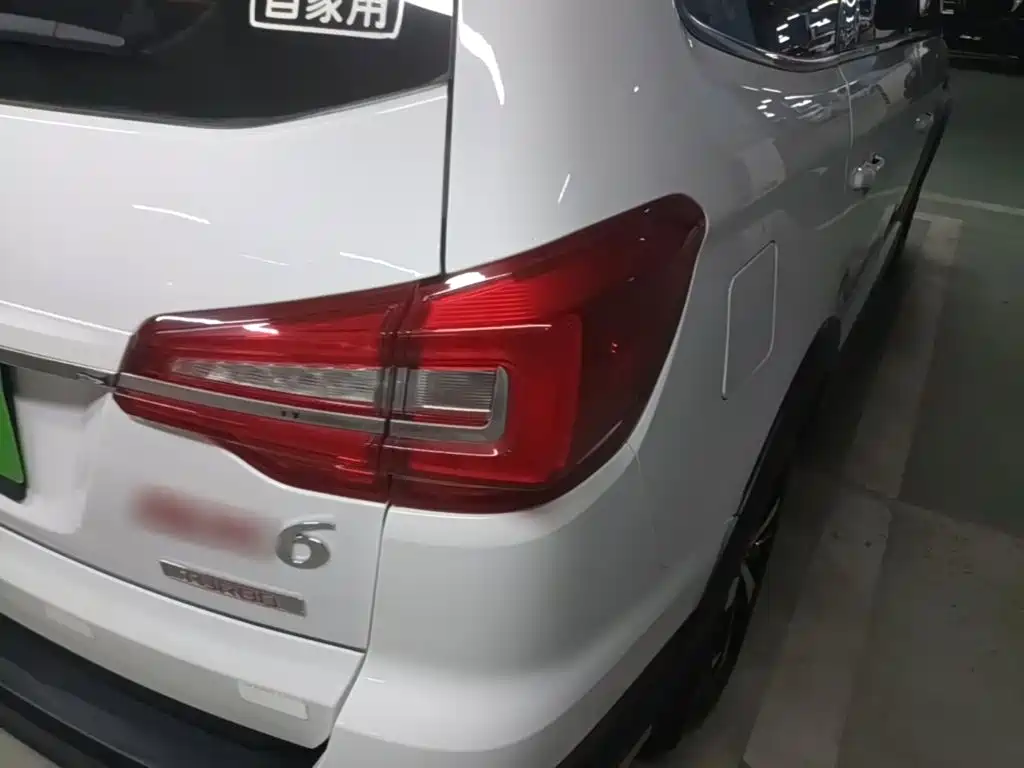 Forthing Jingyi X6 Dynamic Enjoy Series 1.5T CVT Premium Type, фото 8