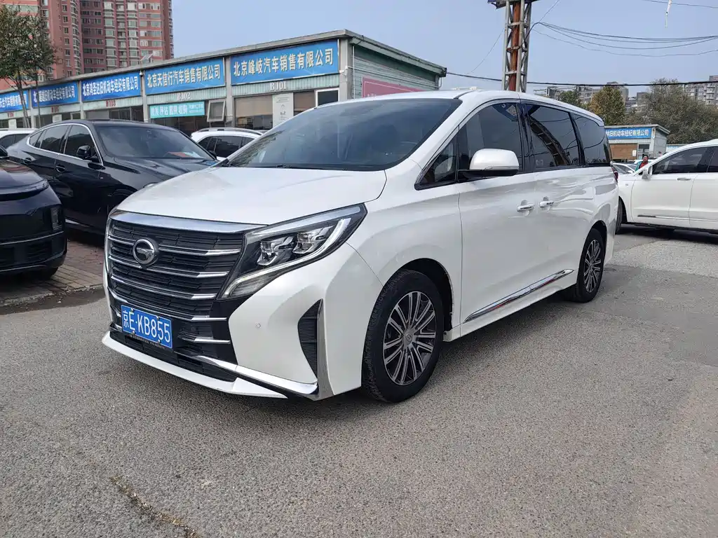 GAC TRUMPCHI M8