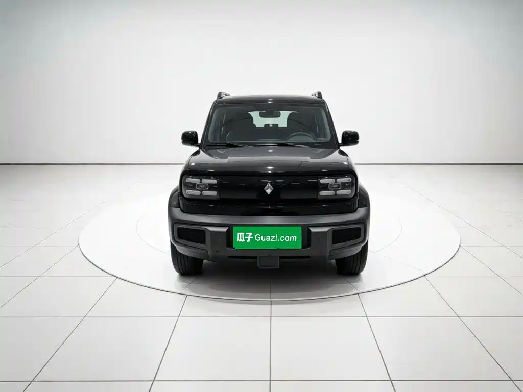 Baojun Yueye — миниатюра 2
