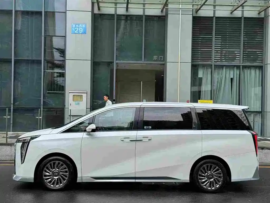 GAC Motor Trumpchi M8 — миниатюра 3