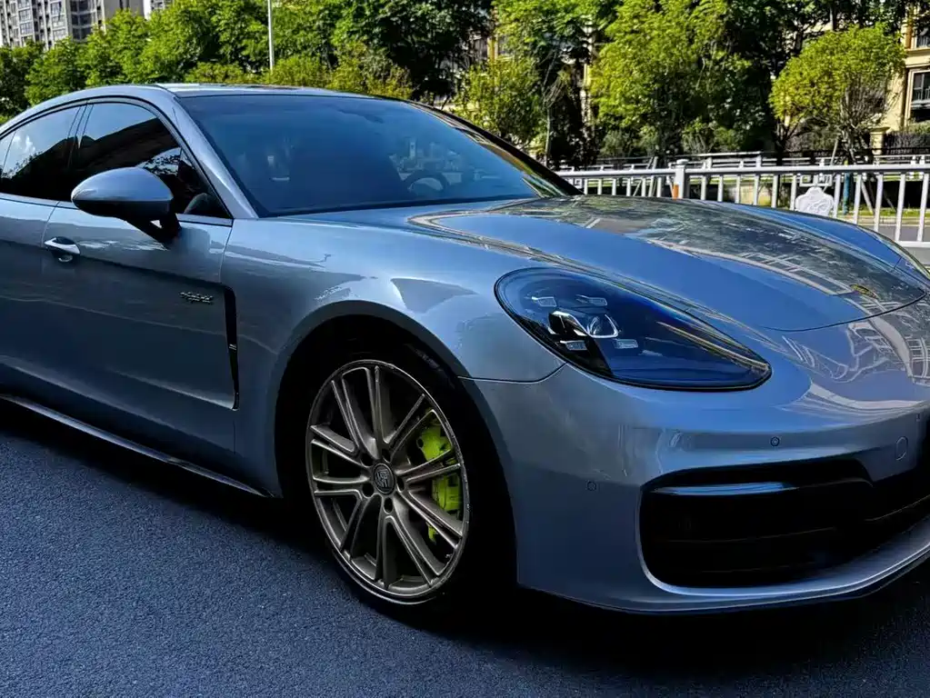 Porsche Panamera Hybrid — миниатюра 3