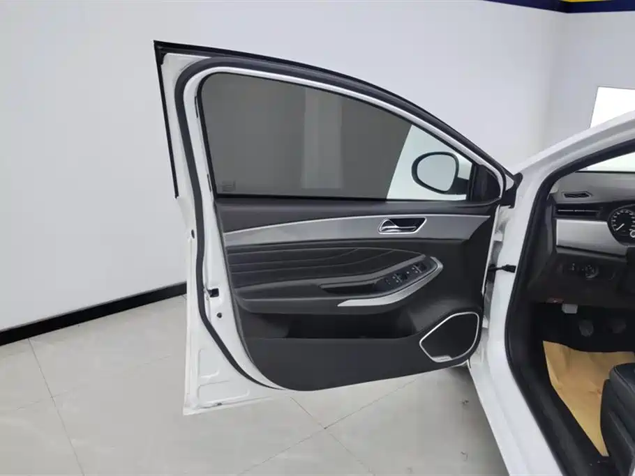 Chery Arrizo 5 5 2019 1.5L MT V