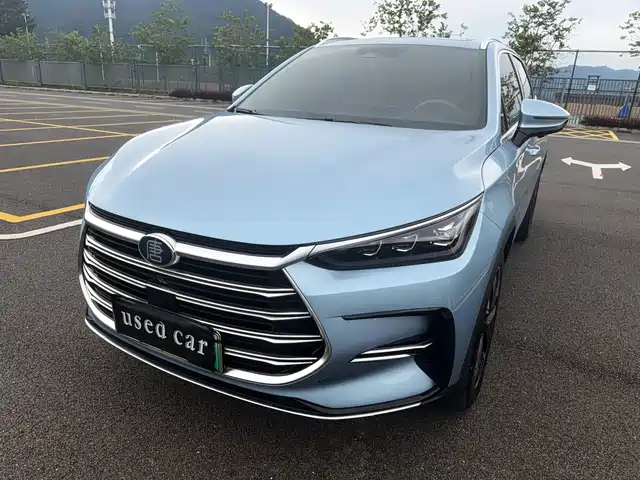 2023 BYD Tang