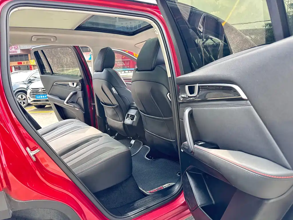 Baojun RS-5 — миниатюра 9