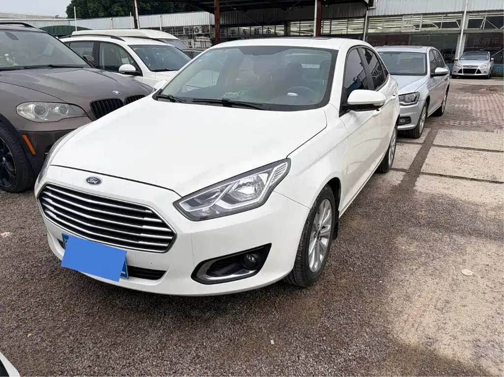 Ford Escort 2016