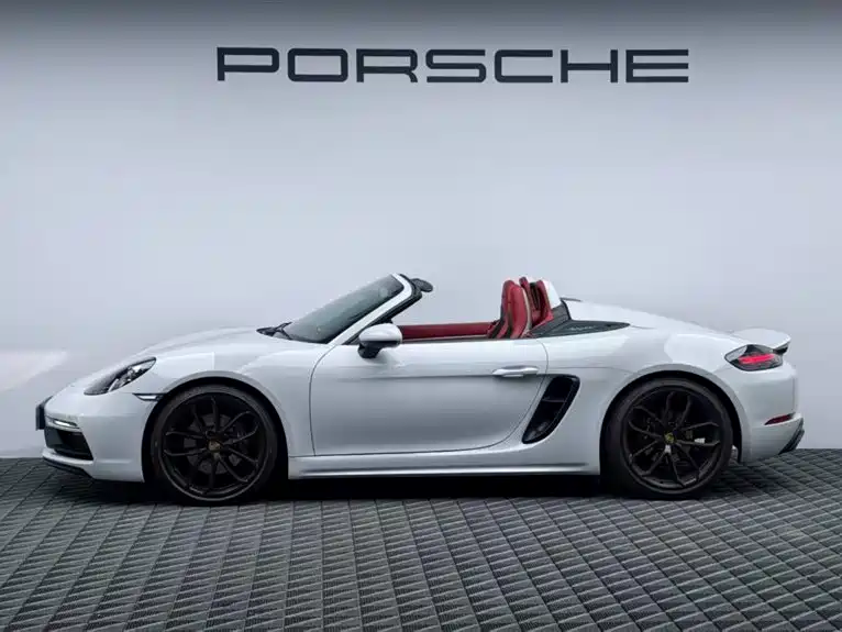 Porsche 718 2022 Spyder 2.0T