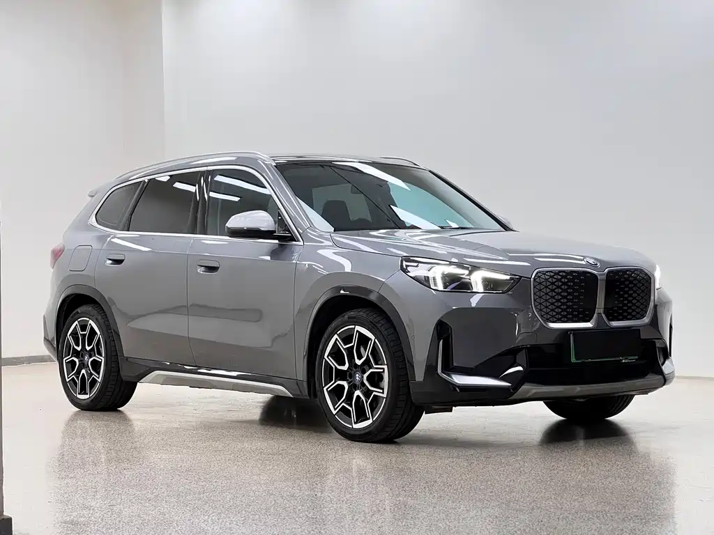 BMW iX1 — миниатюра 3