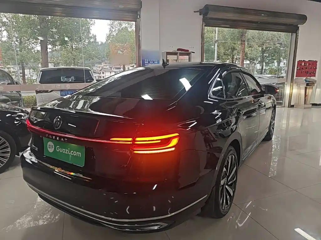 Volkswagen Passat — миниатюра 7