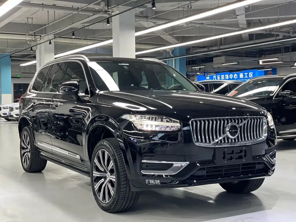 Volvo XC90 2020 T6 Luxury 7 мест