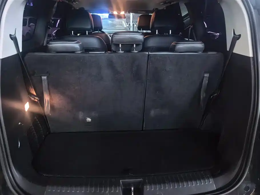 SAIC MAXUS CHASE G50