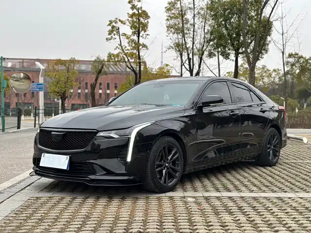 CADILLAC CT4