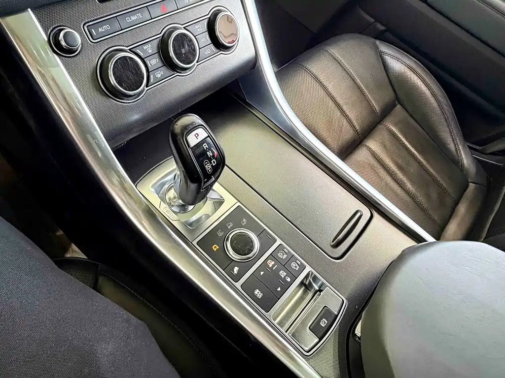 Land Rover Range Rover Sport 2014 3.0 SC V6 HSE DYNAMIC