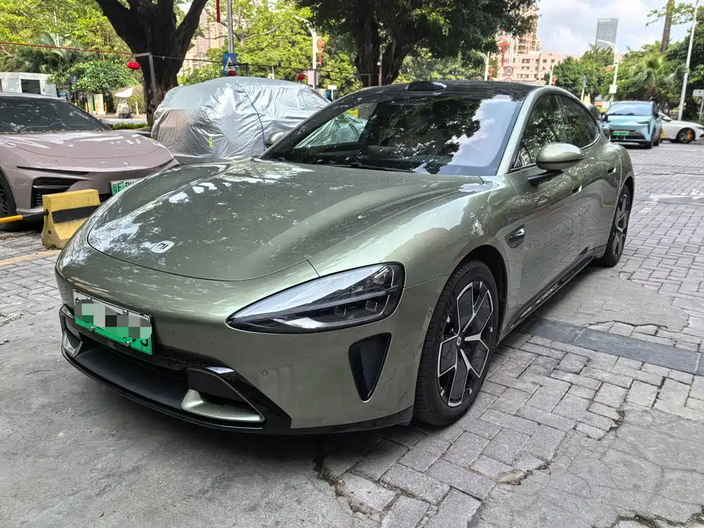Xiaomi SU7 2025