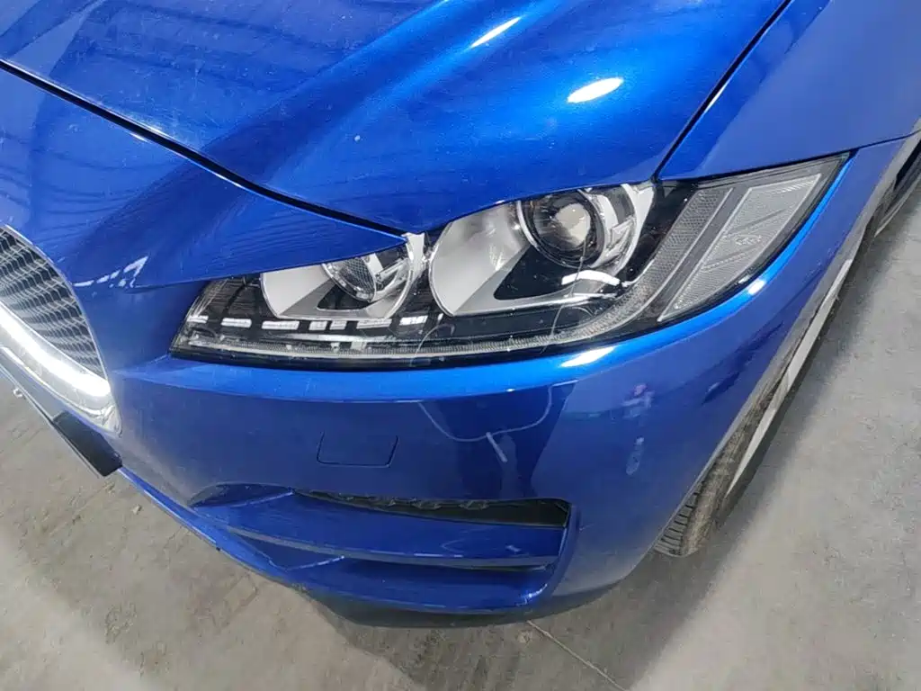 Jaguar F-PACE — миниатюра 18