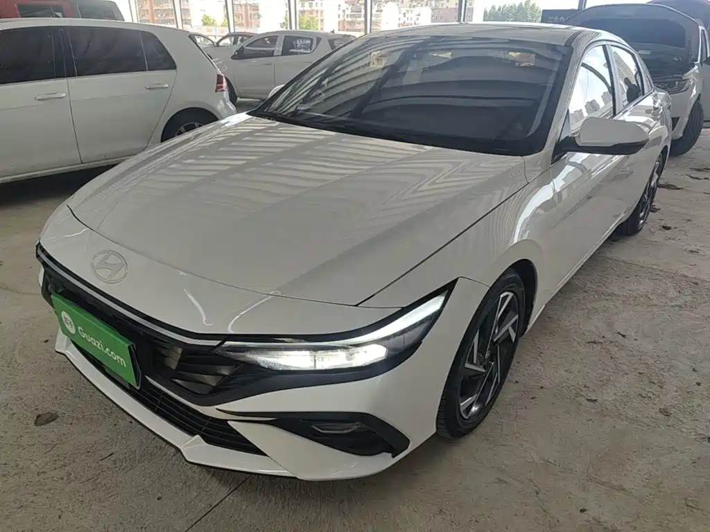 伊兰特 2023款 1.5L CVT GLX精英版 2025