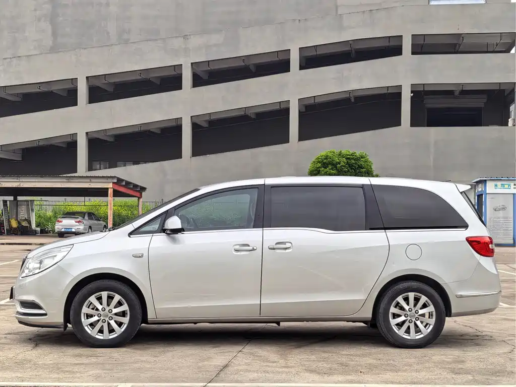 Buick GL8 2017 25S Comfort V