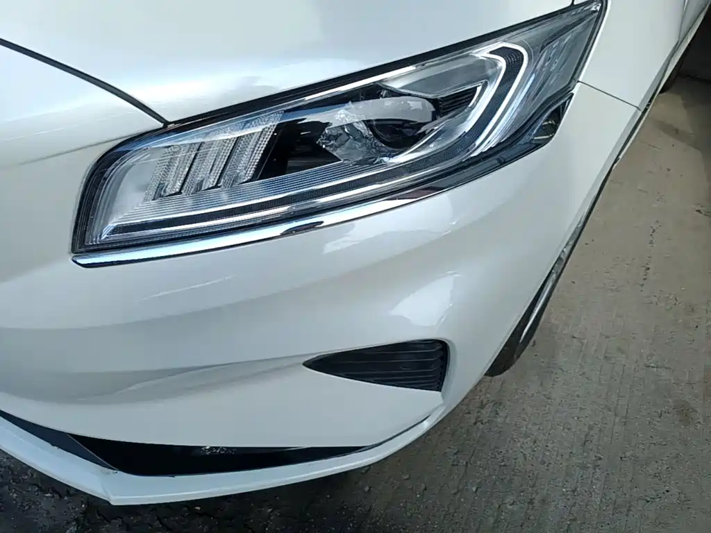 Geely Borui Hybrid — миниатюра 24