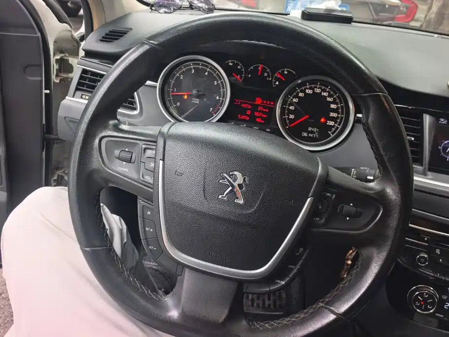 Peugeot 508 — миниатюра 15