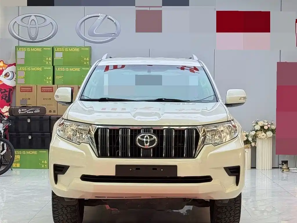 Toyota Land Cruiser Prado 2014 2.7L AT Standard