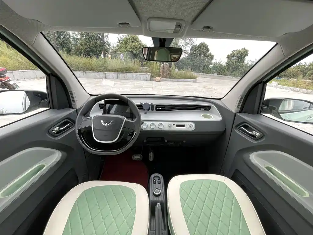 Wuling MINIEV — миниатюра 5