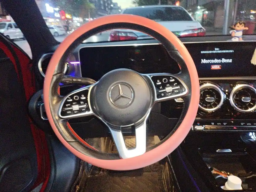 Mercedes-Benz A-Class (Import) — миниатюра 3