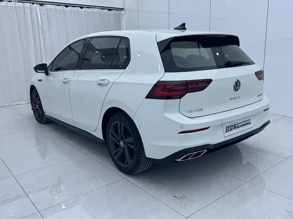 Volkswagen Golf — миниатюра 4