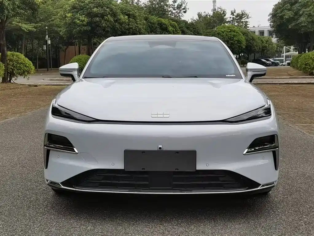 GEELY GALAXY GALAXY SPARKLE 8