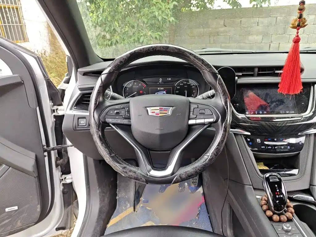Cadillac XT6 — миниатюра 11