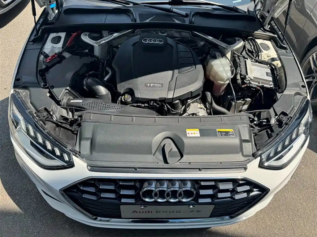 Audi A4L 2022 40 TFSI Fashion