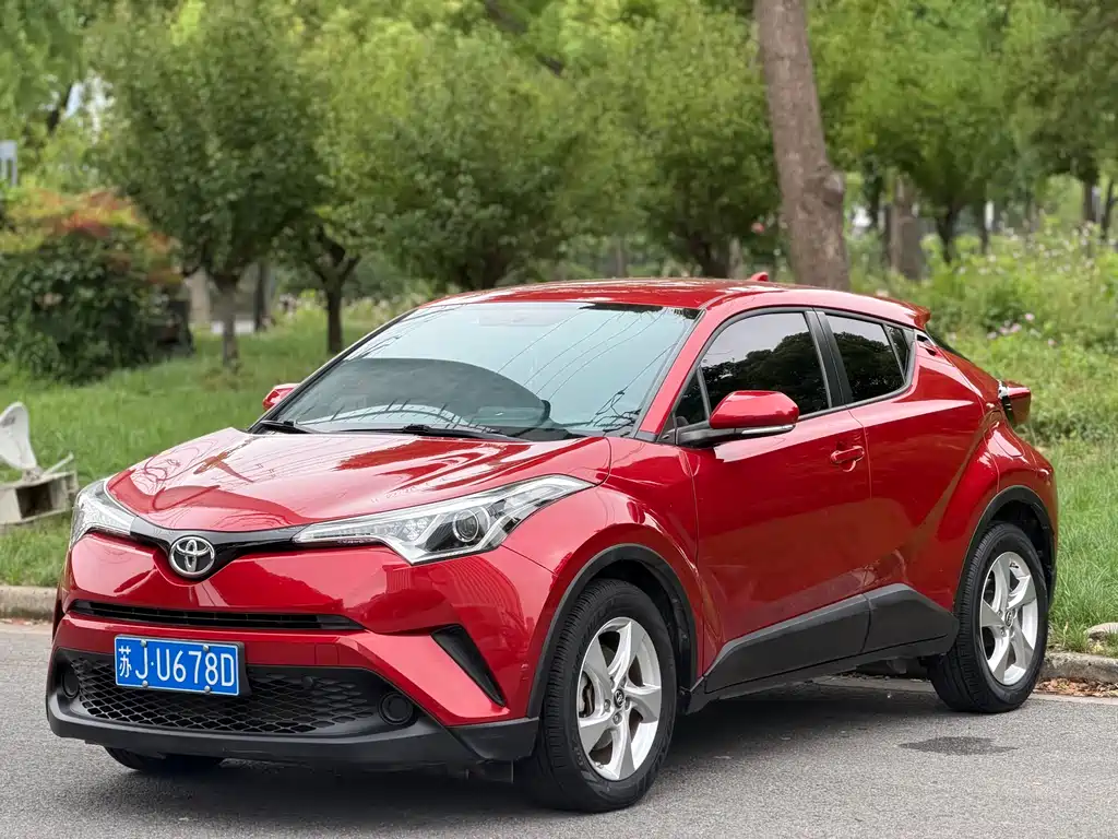 Купить Toyota C-HR