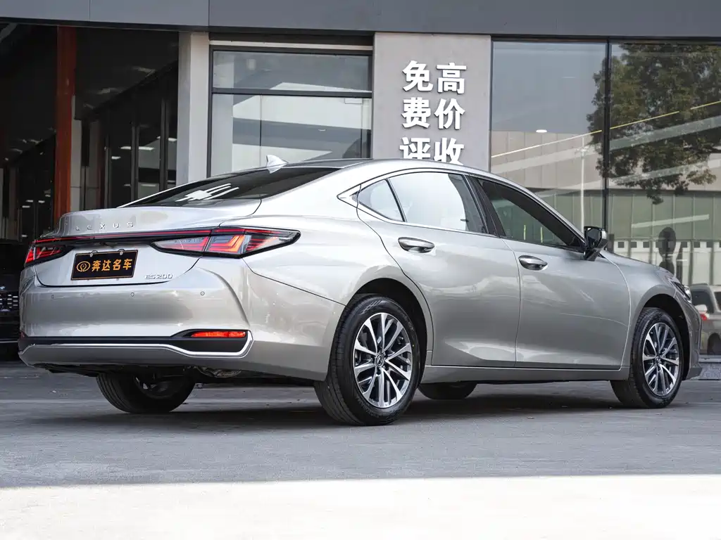 Lexus ES 2025 200 Premium