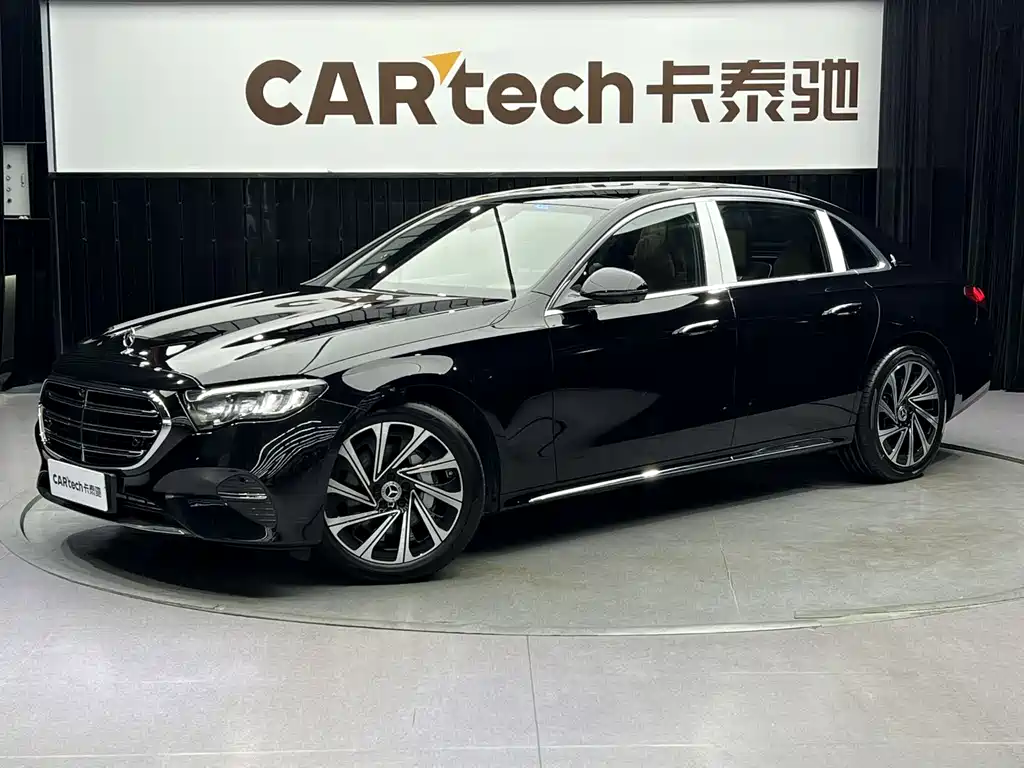 Mercedes-Benz E-Class 2024