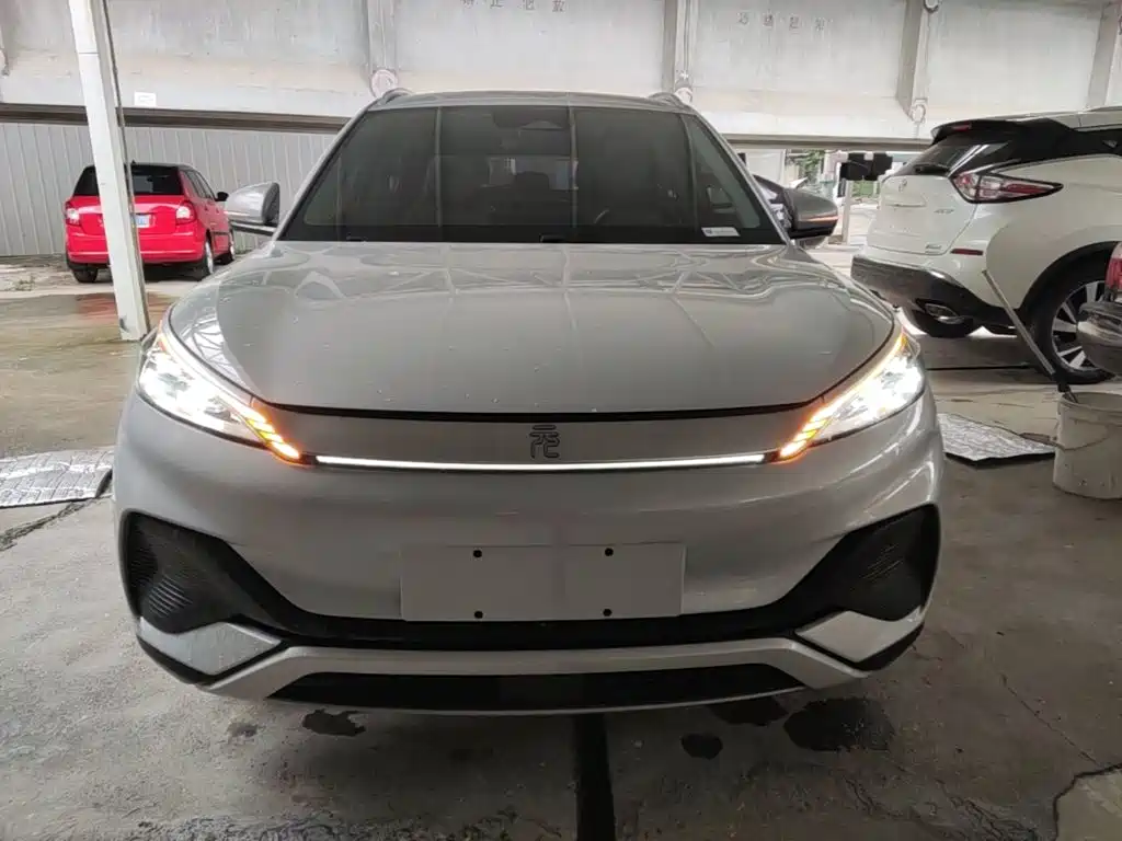 BYD Yuan Plus — миниатюра 3