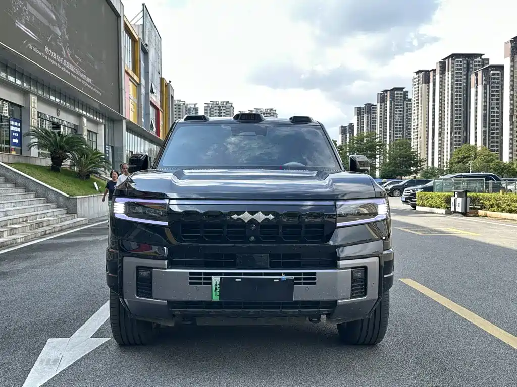 Fang Cheng Bao Leopard 8 — миниатюра 2
