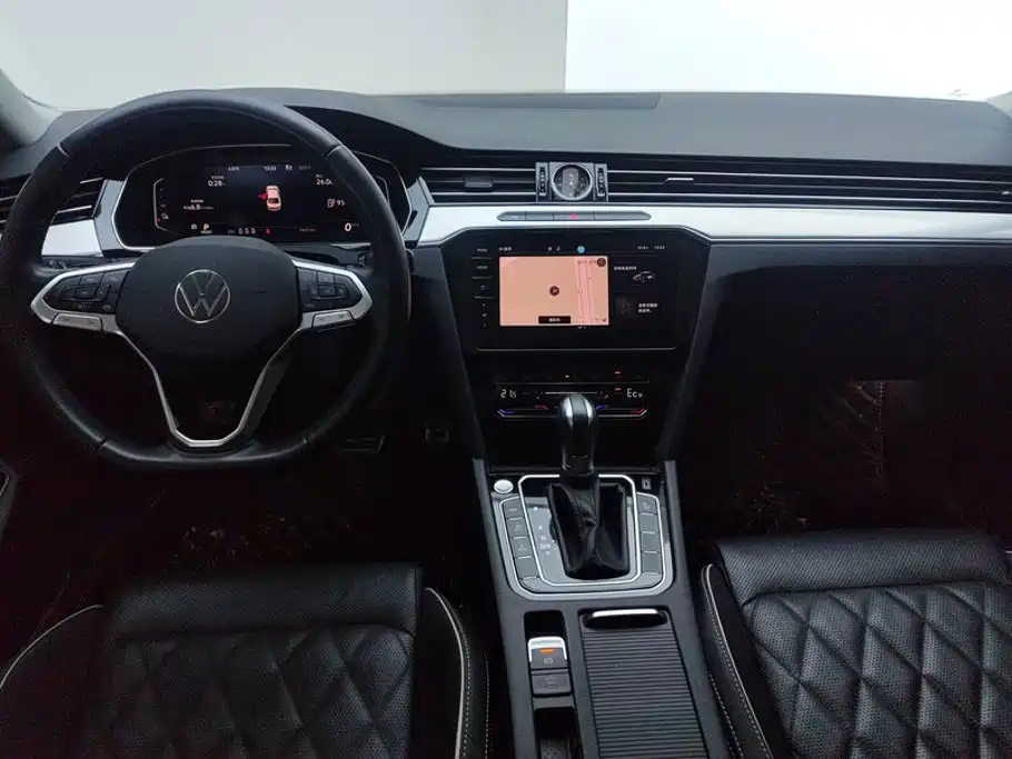 Volkswagen 迈腾 PHEV — миниатюра 12