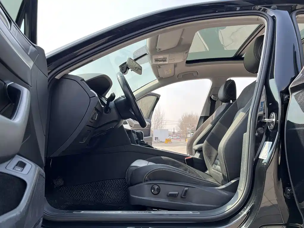 Volkswagen Magotan 2020 280TSI DSG Comfort