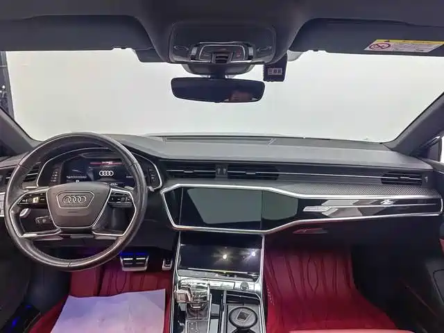Audi A7L 2024 45 TFSI quattro S-line