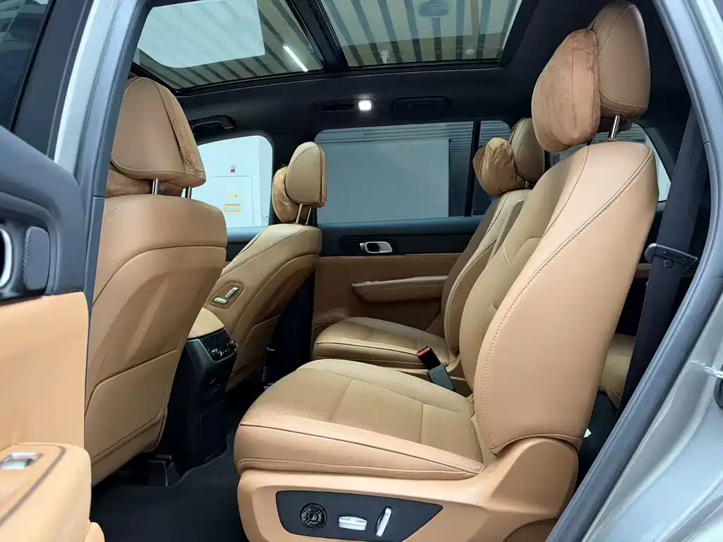 Li Auto Li ONE — миниатюра 13