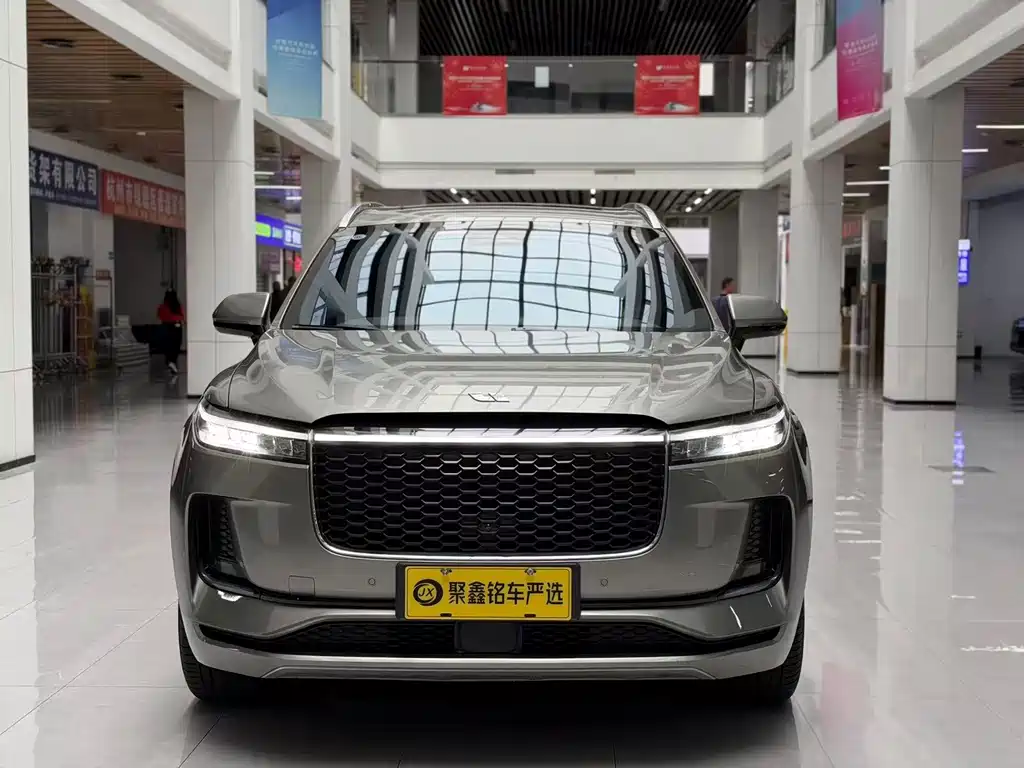 Li Auto Li ONE — миниатюра 2