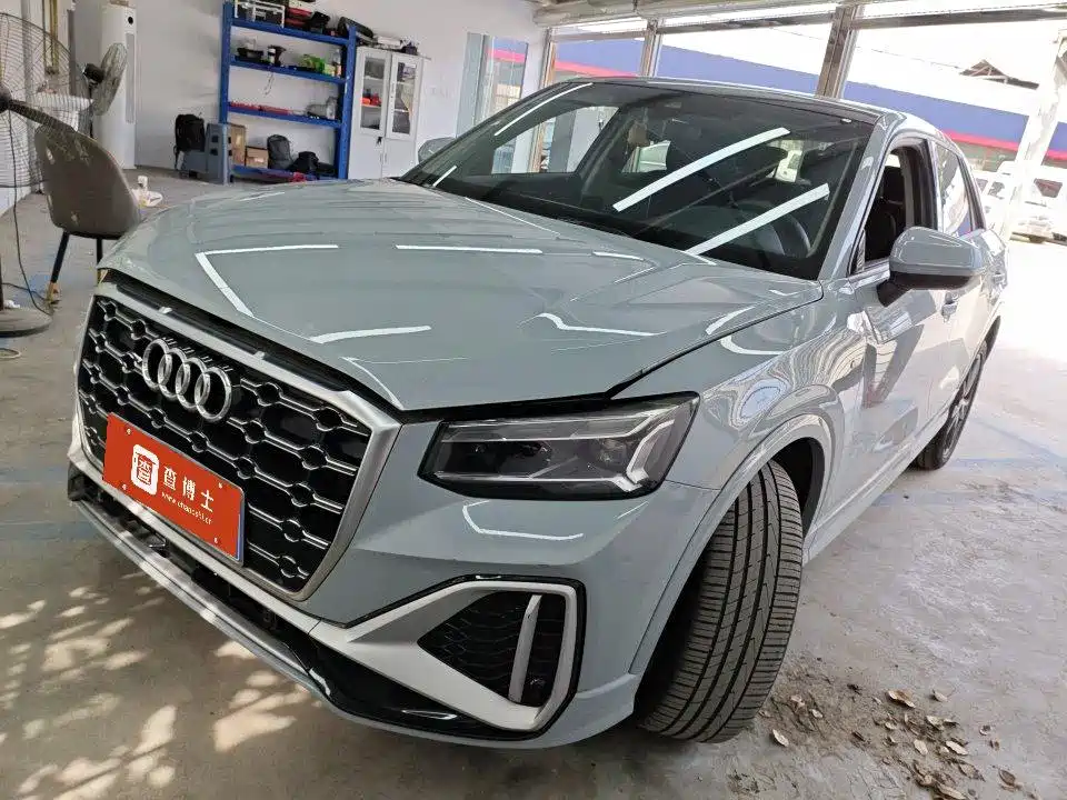 Audi Q2L 2022