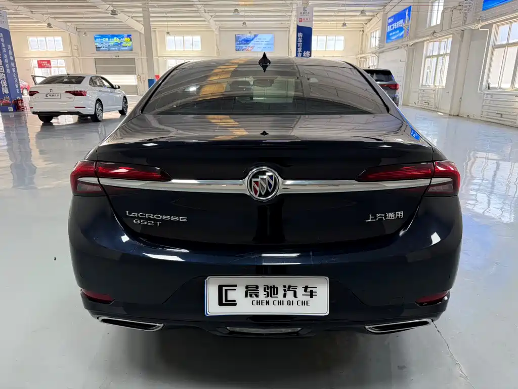 Buick LaCrosse 2022 652T Luxury