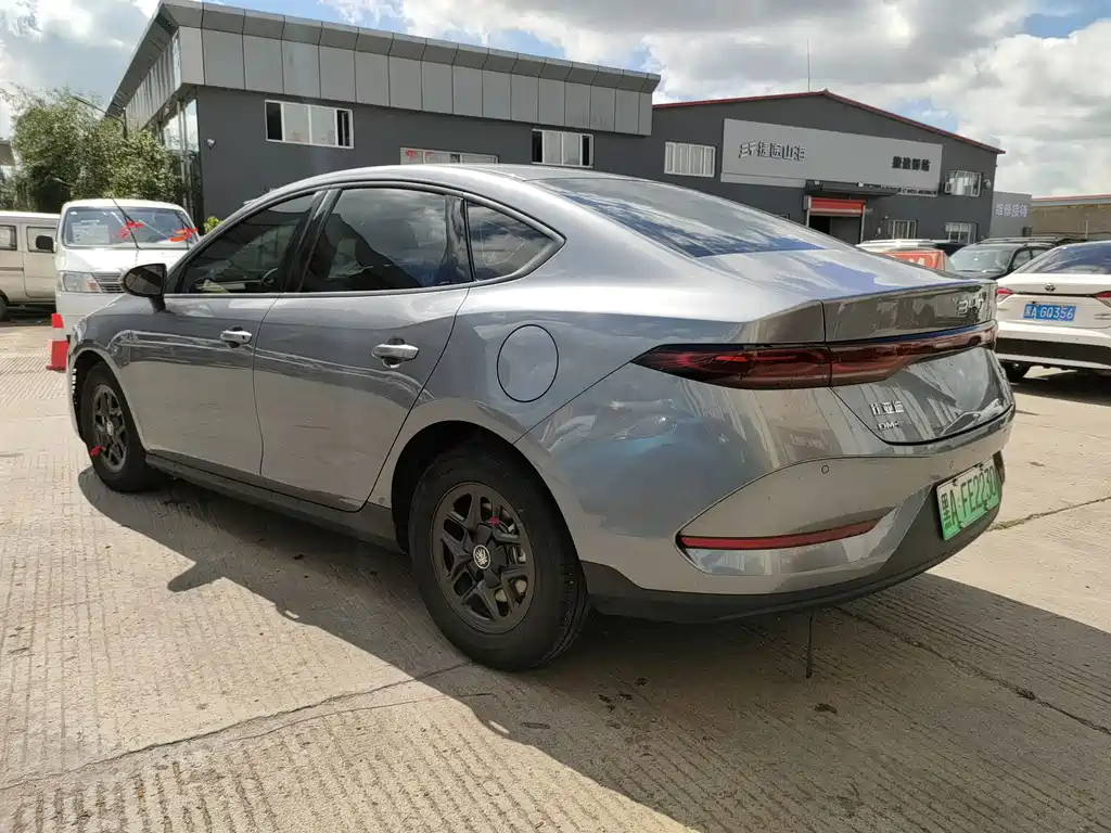 BYD Qin PLUS — миниатюра 8