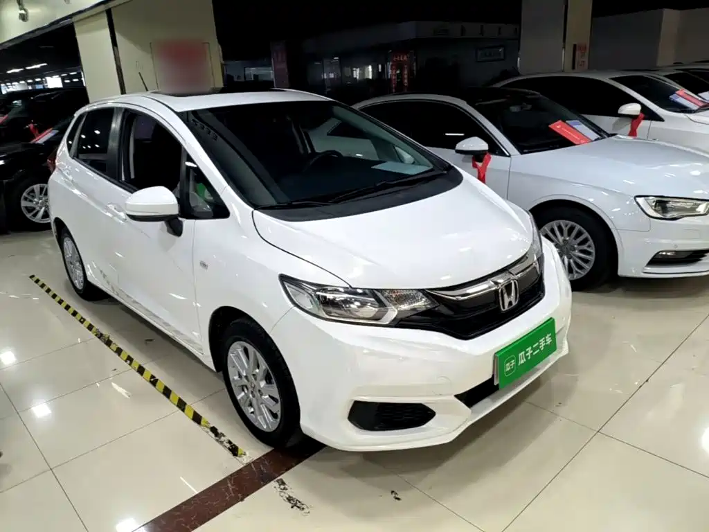 Honda Fit — миниатюра 4