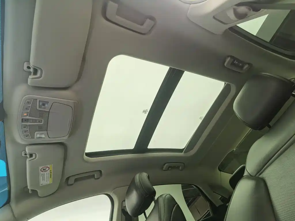 Ford Taurus — миниатюра 14