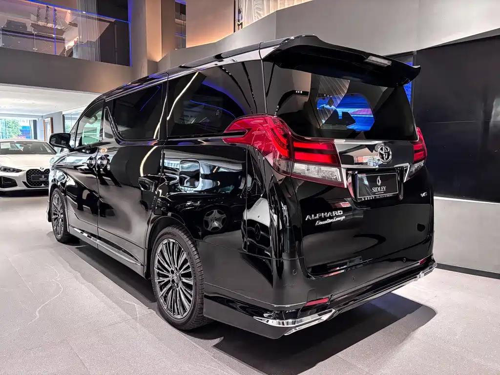 Toyota Alphard 2018 3.5L Luxury