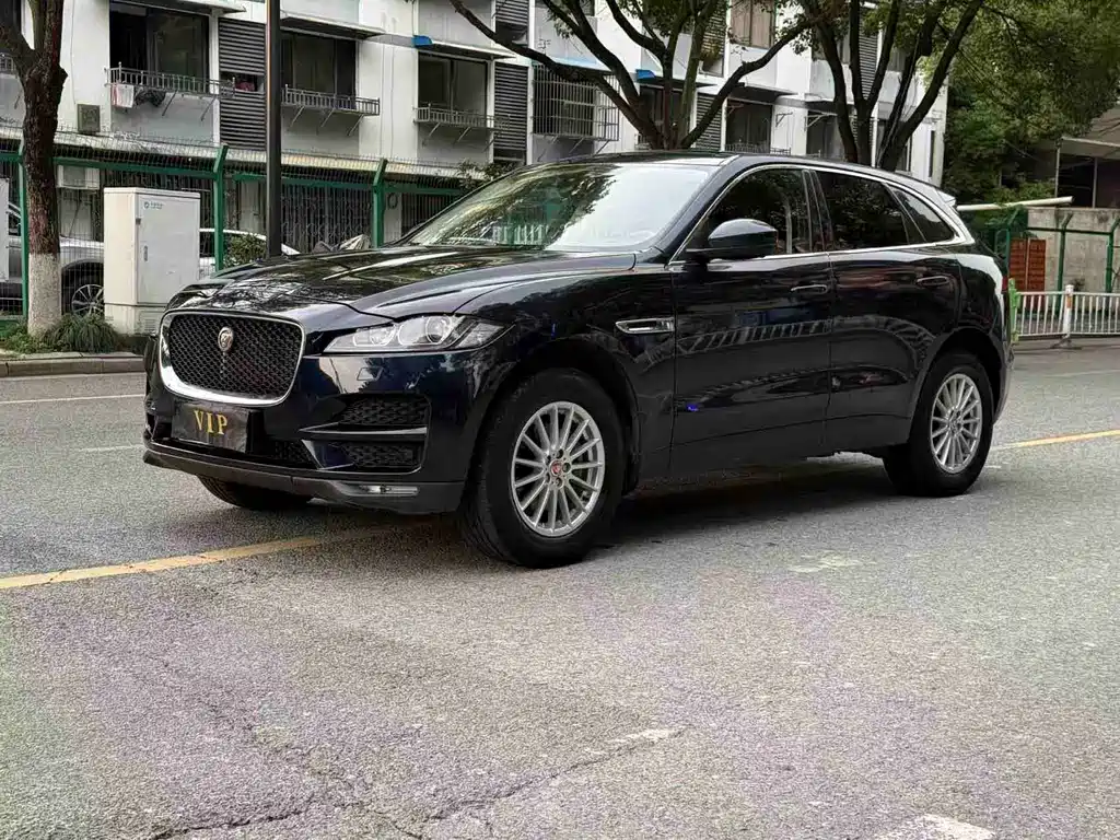 Jaguar F-Pace 2018 2.0T R-Sport Sport