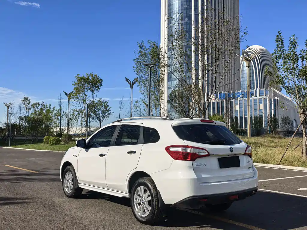 Venucia T70 — миниатюра 6