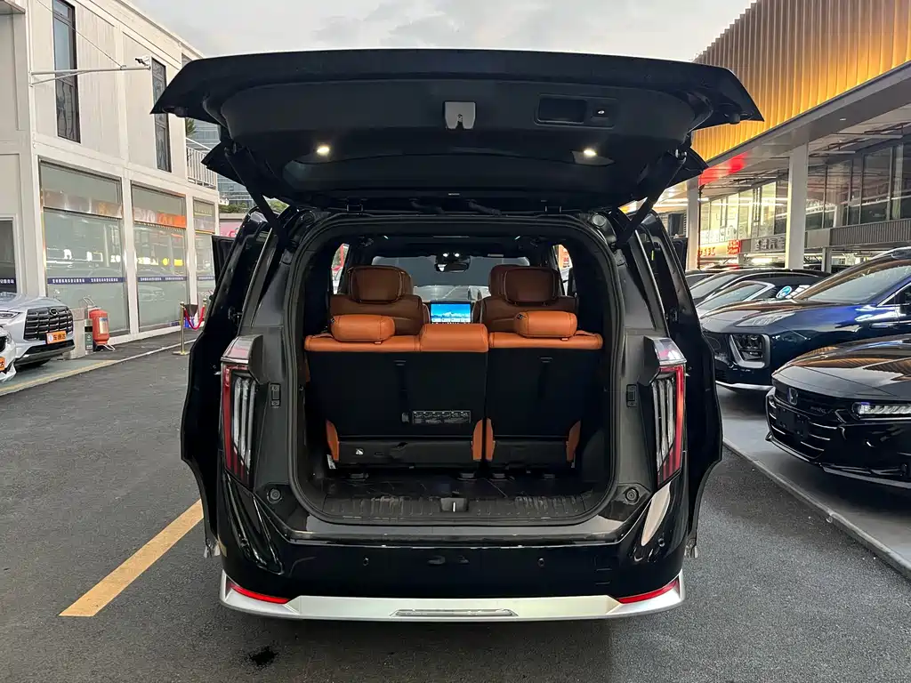 GAC Motor Trumpchi Xiangwang M8 — миниатюра 22