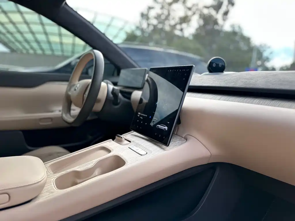 NIO ET7 — миниатюра 17