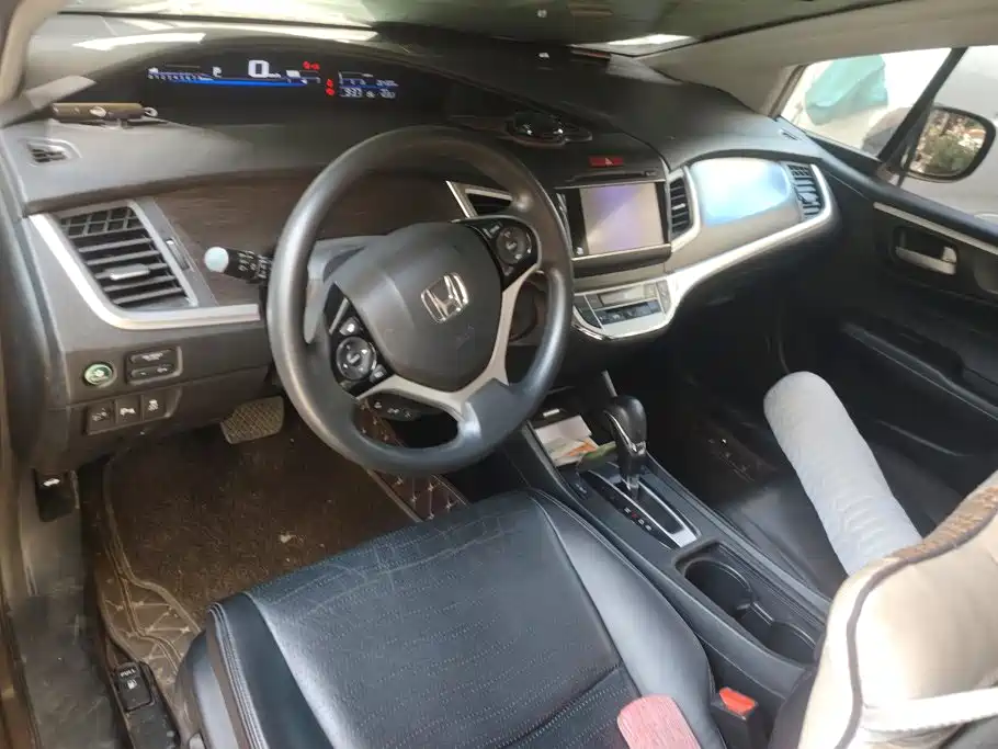 Honda Jade — миниатюра 12